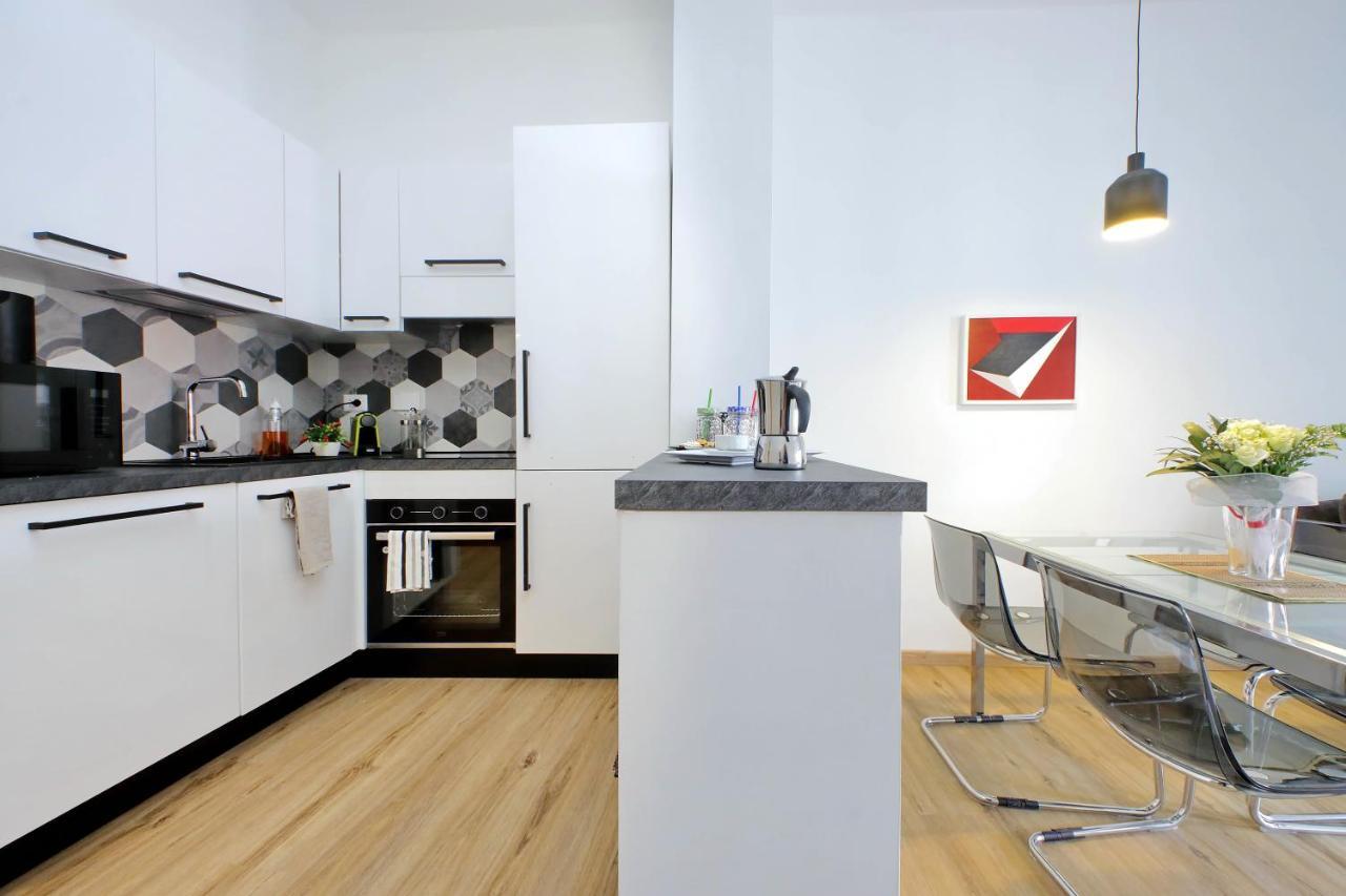 רומא 4Bnb - Cozy Albornoz Flat מראה חיצוני תמונה