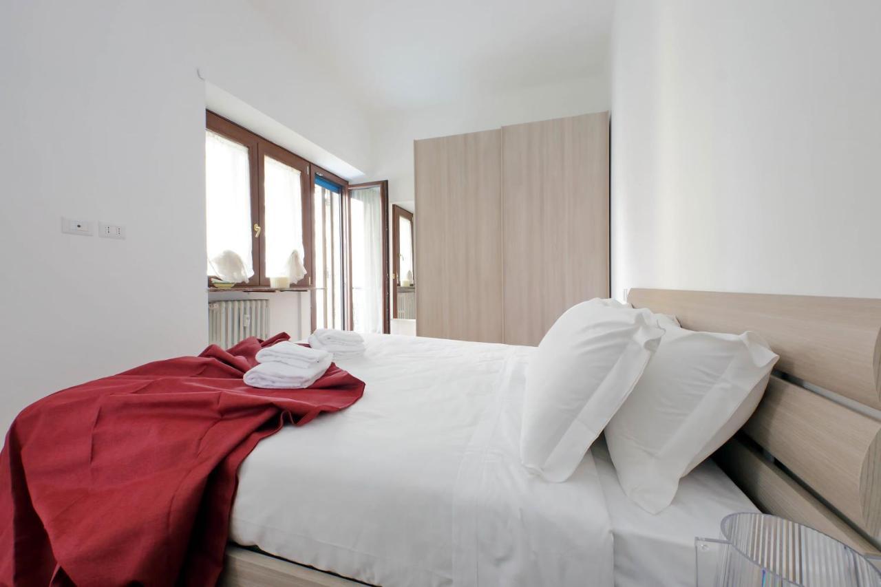 רומא 4Bnb - Cozy Albornoz Flat מראה חיצוני תמונה